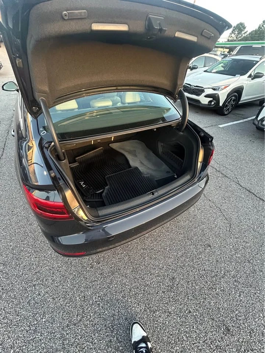 2017 Audi B9 A4 - Image 4 of 7
