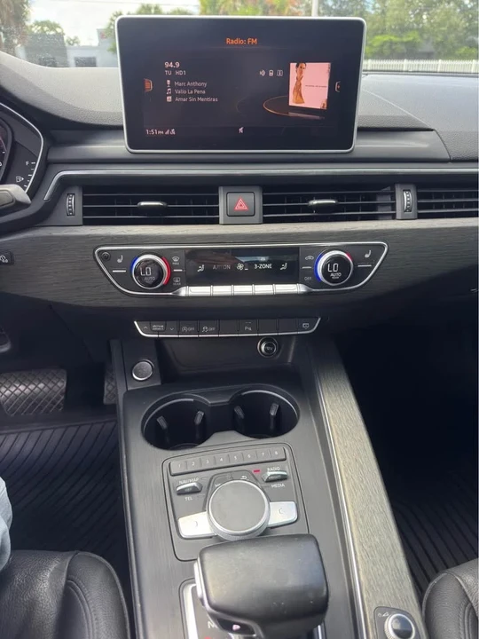 2017 Audi B9 A4 - Image 9 of 20