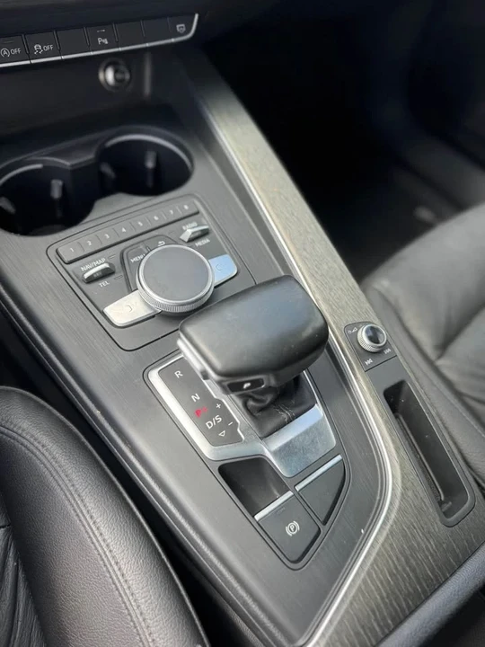 2017 Audi B9 A4 - Image 11 of 20