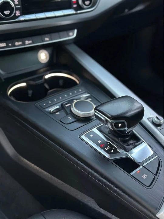 2017 Audi B9 A4 - Image 14 of 20