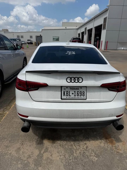 2017 Audi B9 A4 - Image 4 of 10