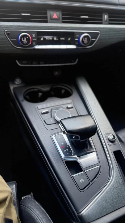 2017 Audi B9 A4 - Image 11 of 19