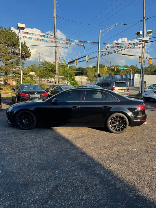 2017 Audi B9 A4 - Image 2 of 19