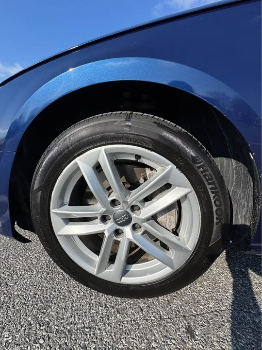 2017 Audi B9 A4 - Image 11 of 15