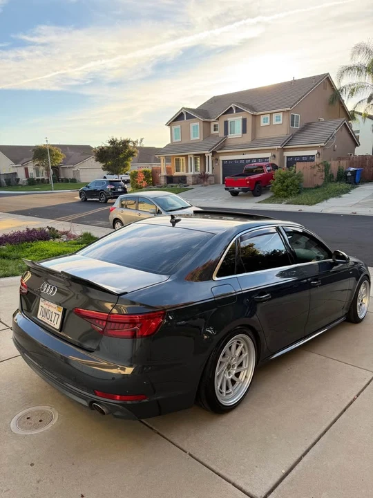 2017 Audi B9 A4 - Image 2 of 10