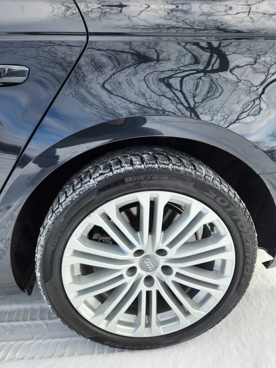 2017 Audi B9 A4 - Image 8 of 14