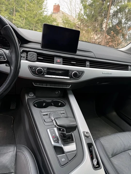 2017 Audi B9 A4 - Image 12 of 15