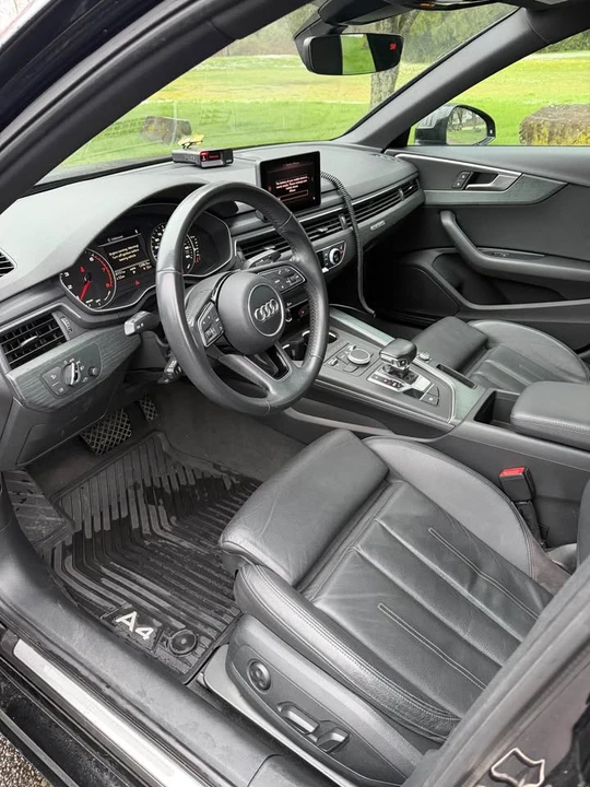 2017 Audi B9 A4 - Image 8 of 15