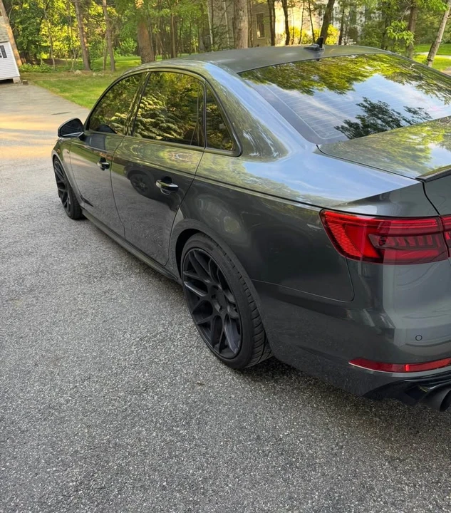 2017 Audi B9 A4 - Image 4 of 8
