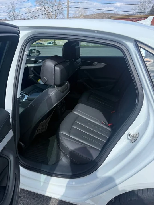 2017 Audi B9 A4 - Image 10 of 12