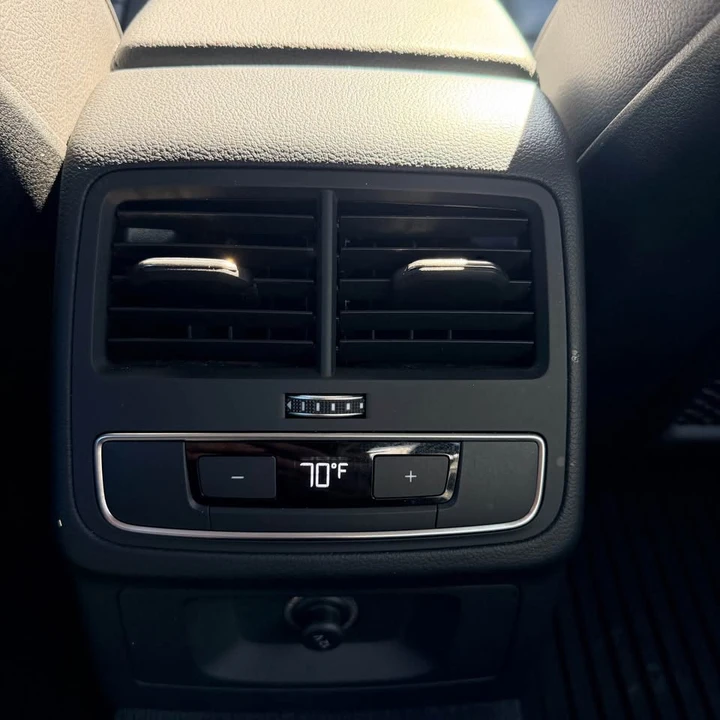 2017 Audi B9 A4 - Image 15 of 18