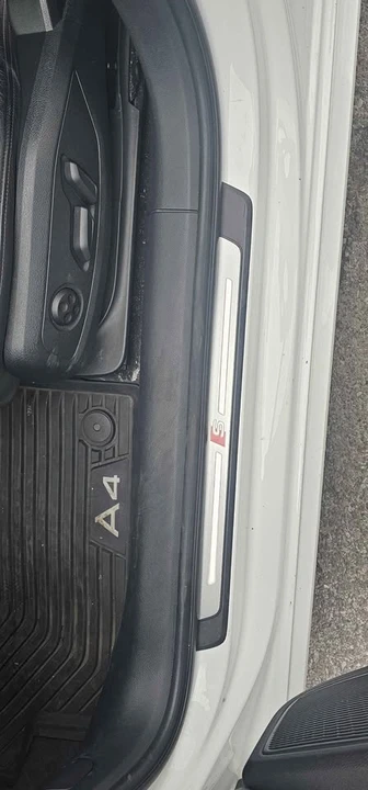 2017 Audi B9 A4 - Image 11 of 20