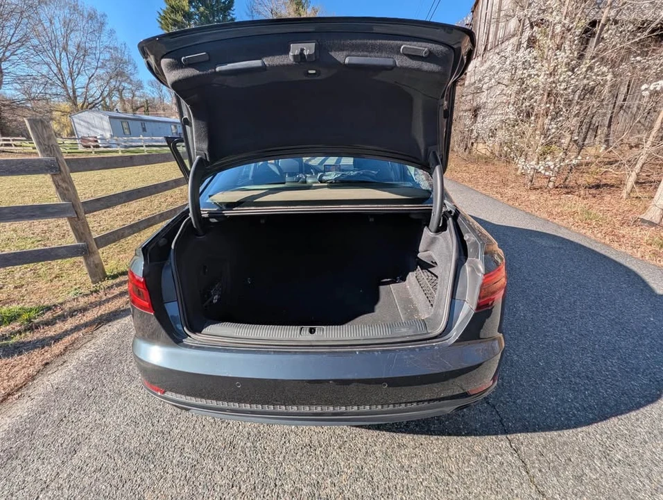 2017 Audi B9 A4 - Image 6 of 19