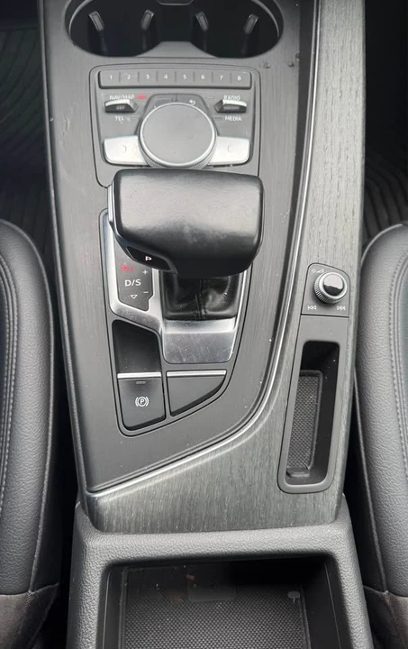2017 Audi B9 A4 - Image 11 of 19