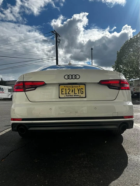 2017 Audi B9 A4 - Image 11 of 11
