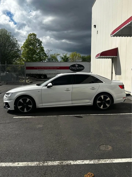 2017 Audi B9 A4 - Image 4 of 11