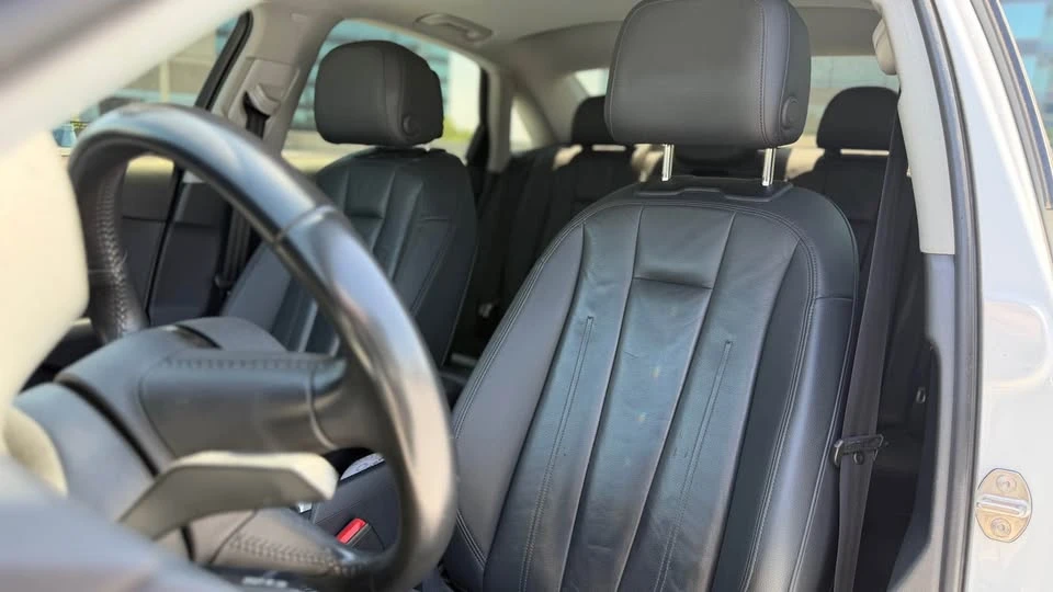 2017 Audi B9 A4 - Image 9 of 20