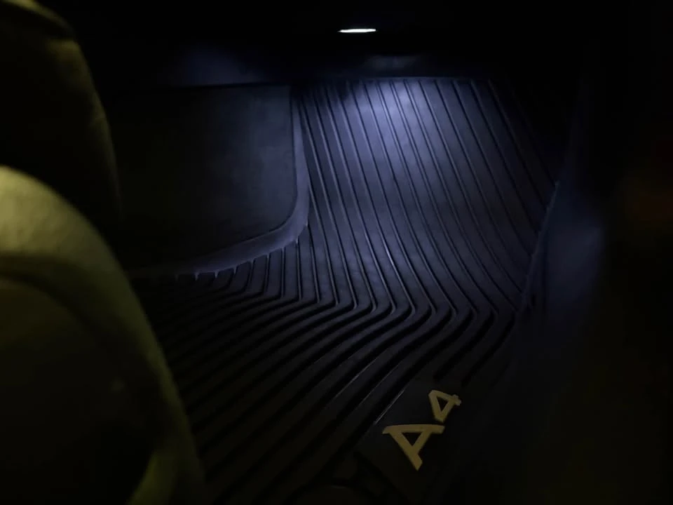 2017 Audi B9 A4 - Image 10 of 18