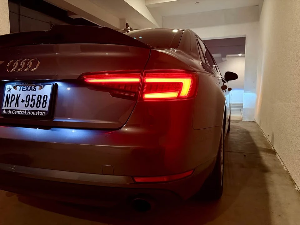 2017 Audi B9 A4 - Image 8 of 18