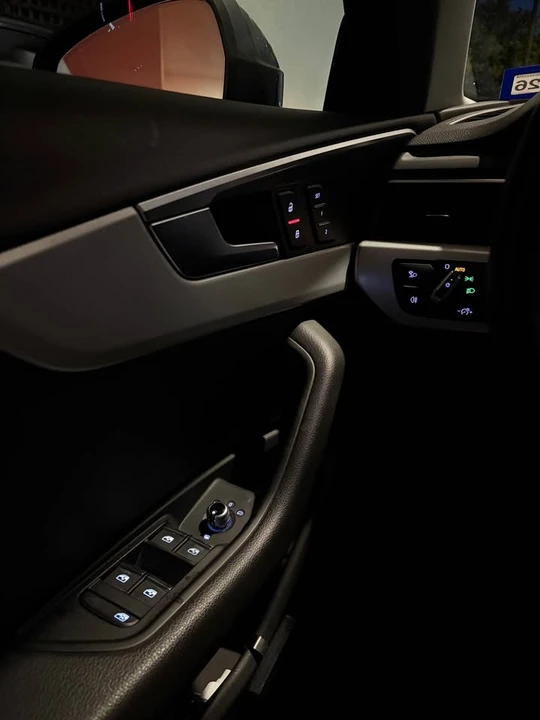 2017 Audi B9 A4 - Image 15 of 18