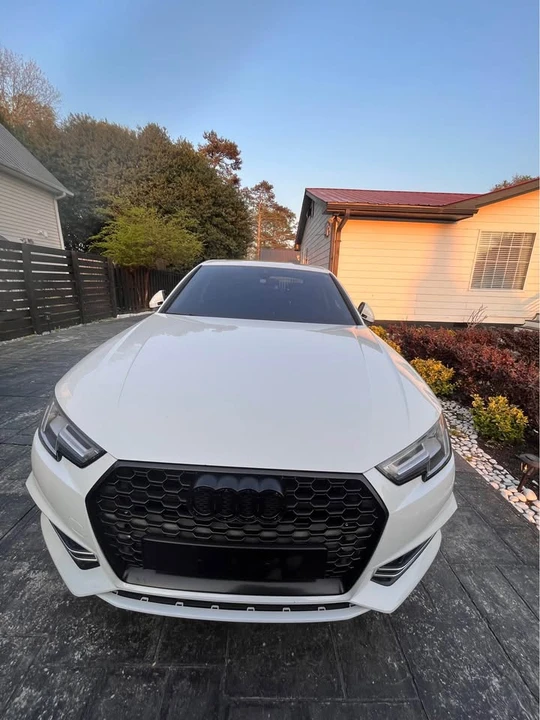 2017 Audi B9 A4 - Image 2 of 10
