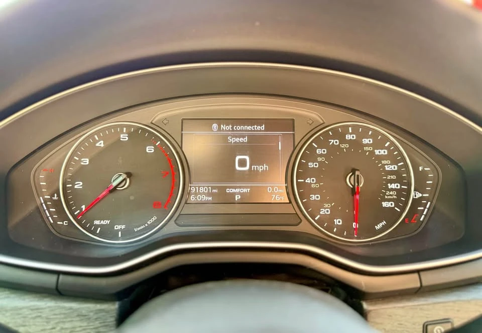 2017 Audi B9 A4 - Image 9 of 16