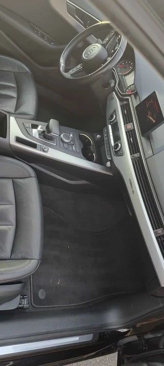 2017 Audi B9 A4 - Image 9 of 16
