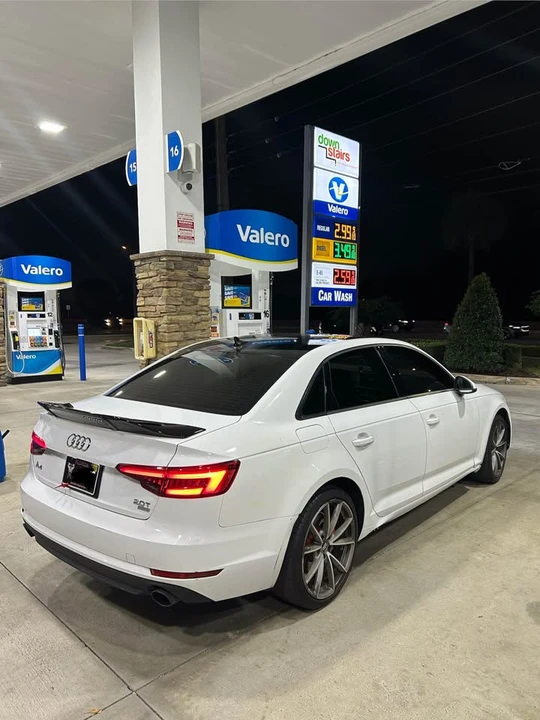 2017 Audi B9 A4 - Image 5 of 9
