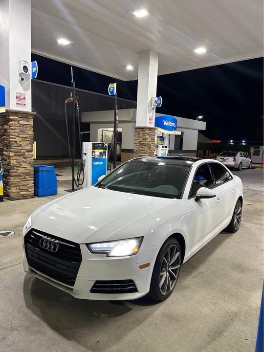2017 Audi B9 A4 - Image 6 of 9