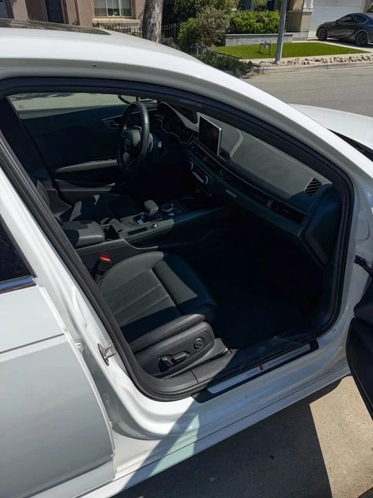 2017 Audi B9 A4 - Image 8 of 12