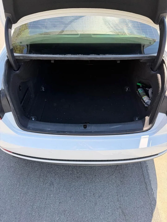 2017 Audi B9 A4 - Image 11 of 12