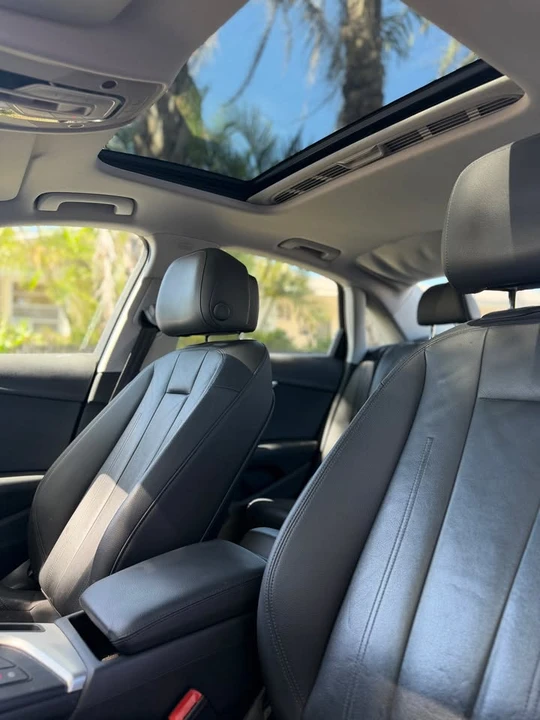 2017 Audi B9 A4 - Image 8 of 9