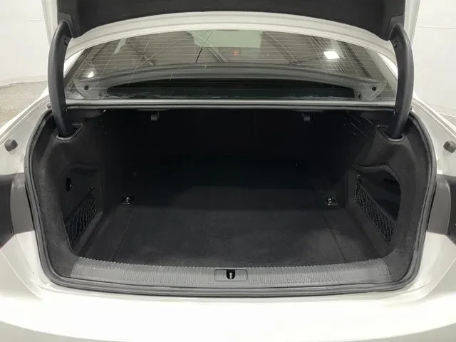 2017 Audi B9 A4 - Image 11 of 18