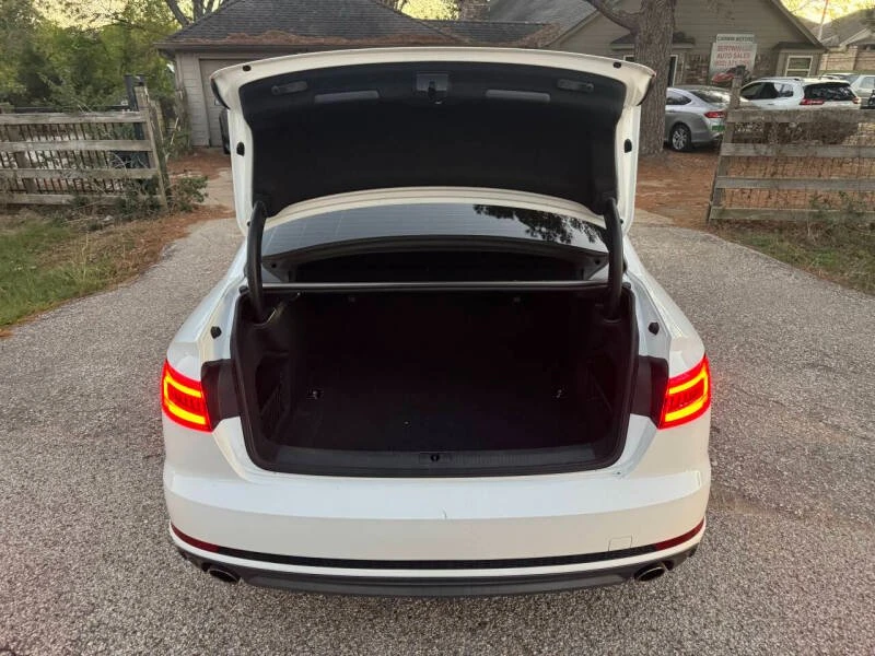 2017 Audi B9 A4 - Image 9 of 19