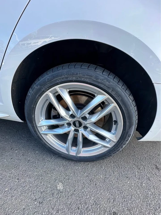 2017 Audi B9 A4 - Image 8 of 17