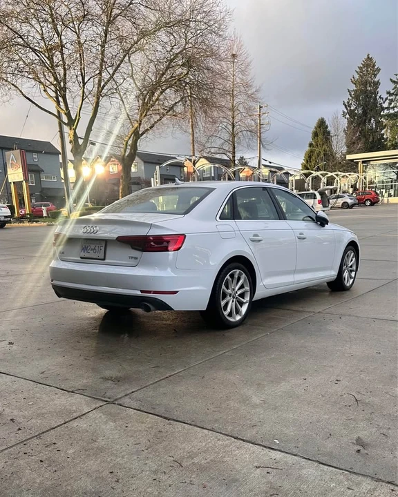 2017 Audi B9 A4 - Image 4 of 17