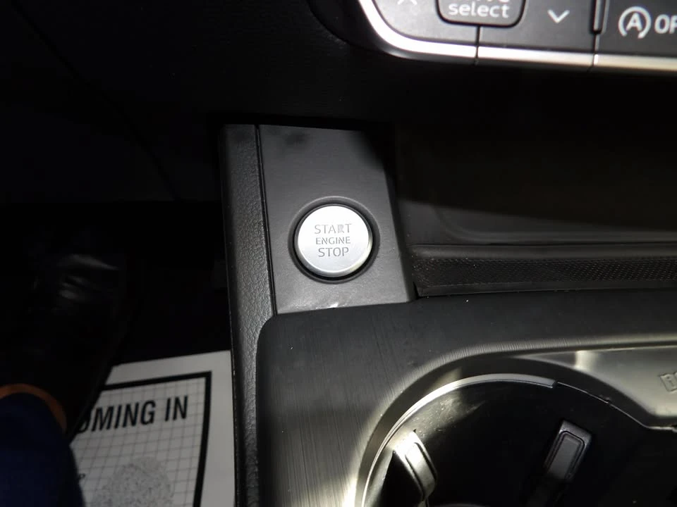 2017 Audi B9 A4 - Image 17 of 18