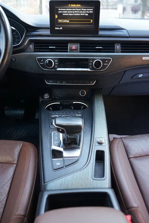 2017 Audi B9 A4 - Image 11 of 17