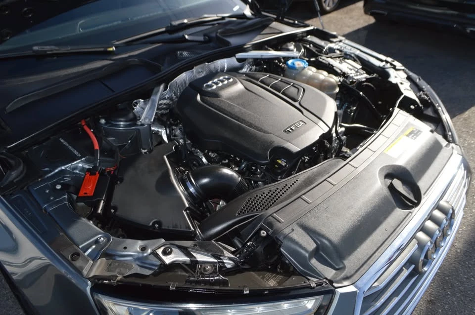 2017 Audi B9 A4 - Image 17 of 18