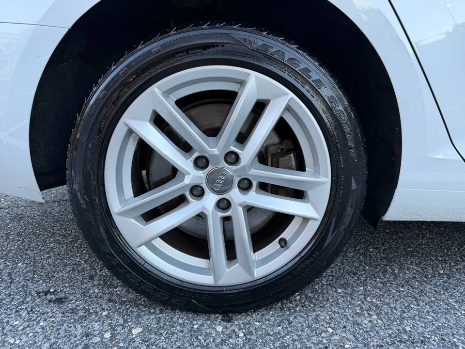 2017 Audi B9 A4 - Image 11 of 21