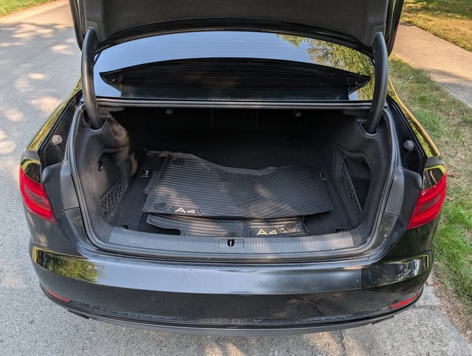2017 Audi B9 A4 - Image 9 of 19