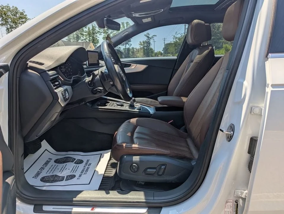 2017 Audi B9 A4 - Image 15 of 18