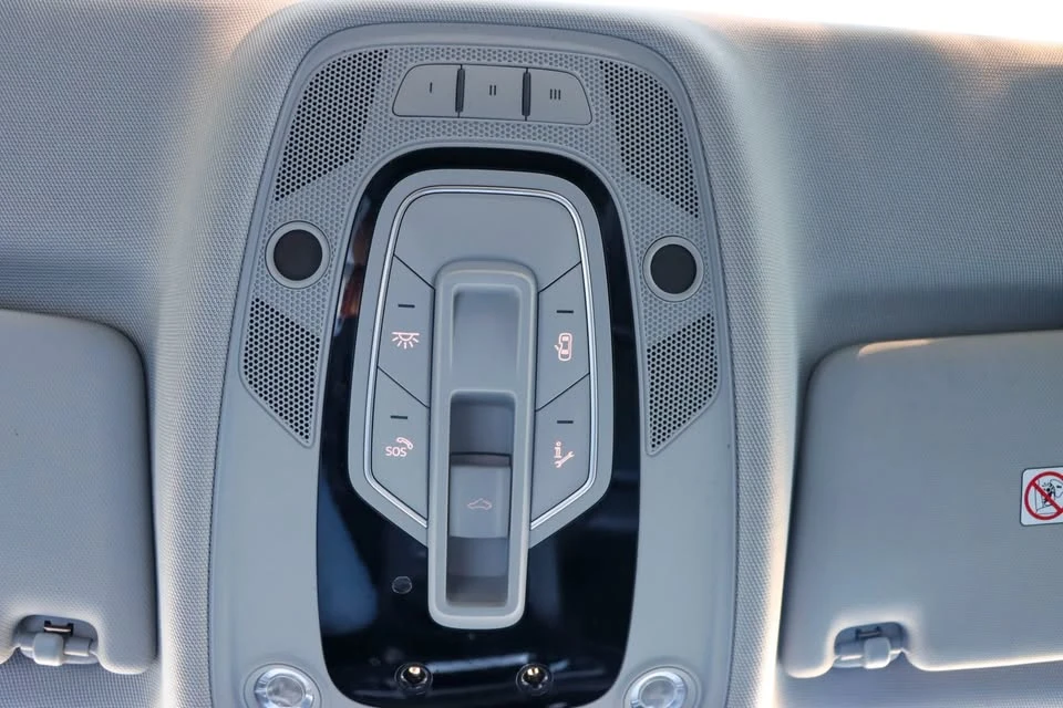 2017 Audi B9 A4 - Image 19 of 20