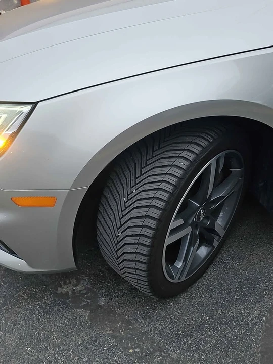 2017 Audi B9 A4 - Image 11 of 12
