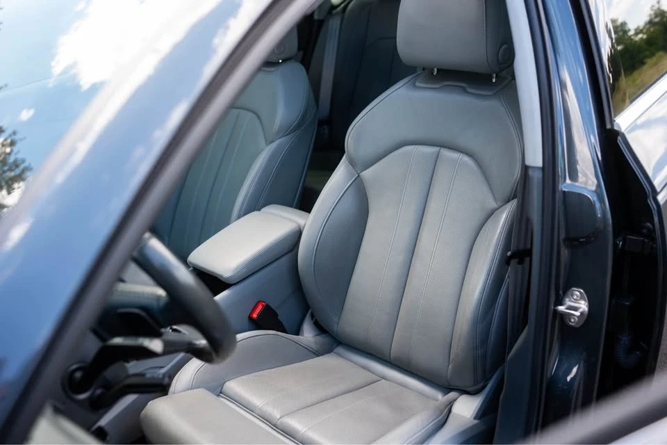 2017 Audi B9 A4 - Image 5 of 18