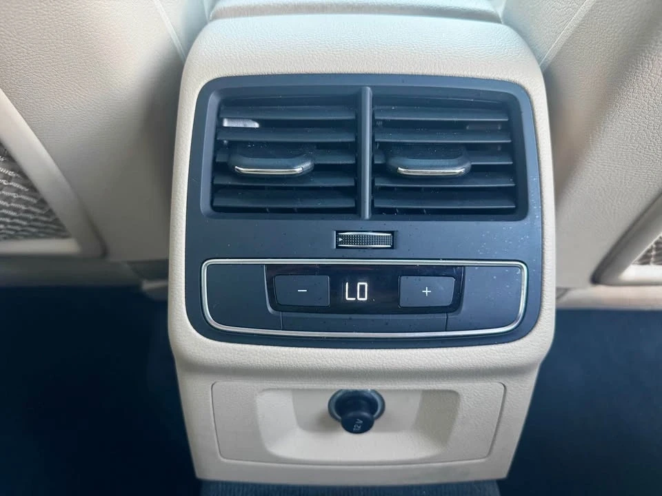 2017 Audi B9 A4 - Image 11 of 12