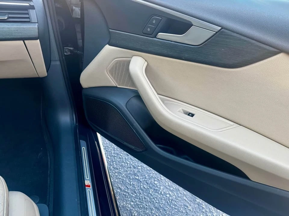 2017 Audi B9 A4 - Image 8 of 12