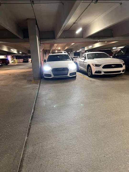 2017 Audi B9 A4 - Image 2 of 6