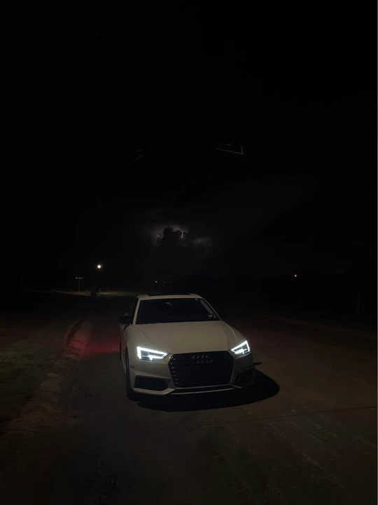 2017 Audi B9 A4 - Image 4 of 9