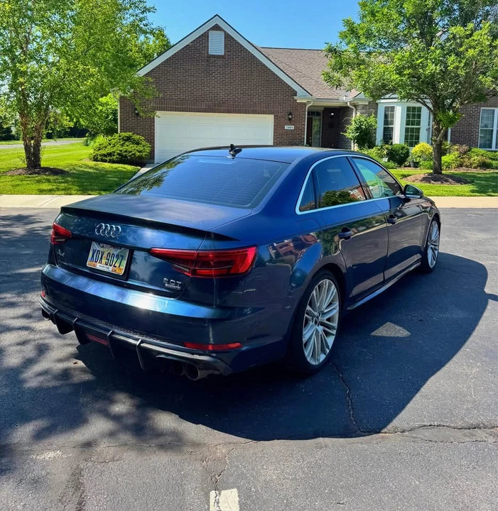 2017 Audi B9 A4 - Image 10 of 16